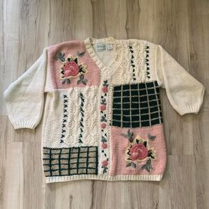 Vintage 1990s Shenannigan pink patchwork knit sweater Large